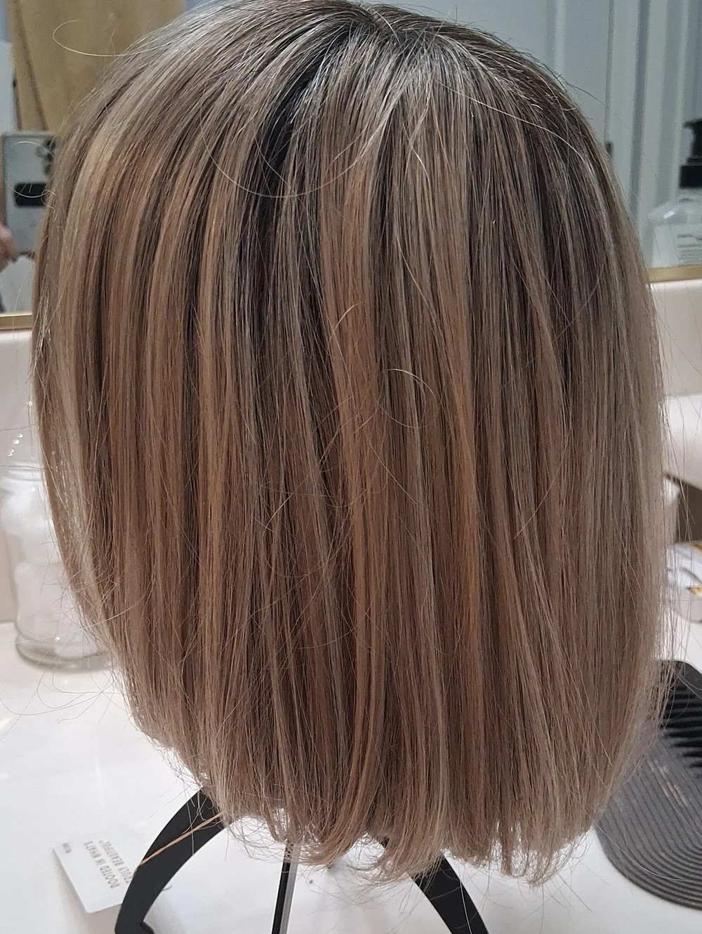 Paige Petite Wig By Envy In Sparkling Champagne